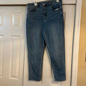 American eagle mom jeans